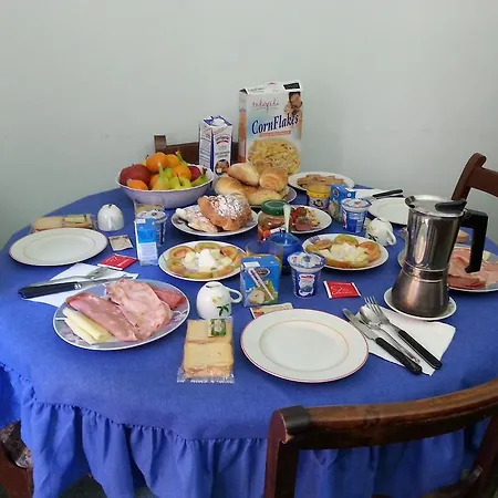 Bella Bed & Breakfast 3*